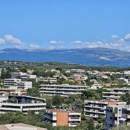 Apartment Grand Avec Vue Juan-les-pins