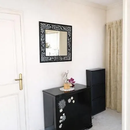Apartment Grand Avec Vue Juan-les-pins